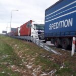 Nadal kolejki TIR-ów przed granicą z Ukrainą 3 - Polskie Radio Rzeszów Nadal kolejki TIR-ów przed granicą z Ukrainą - Polskie Radio Rzeszów