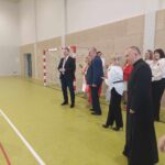 Akcja "Szkoła do hymnu" zagościła dziś w ZSP w Miejscu Piastowym 11 - Polskie Radio Rzeszów Akcja "Szkoła do hymnu" zagościła dziś w ZSP w Miejscu Piastowym - Polskie Radio Rzeszów