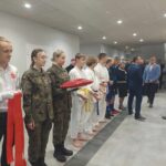 Akcja "Szkoła do hymnu" zagościła dziś w ZSP w Miejscu Piastowym 10 - Polskie Radio Rzeszów Akcja "Szkoła do hymnu" zagościła dziś w ZSP w Miejscu Piastowym - Polskie Radio Rzeszów