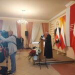 Akcja "Szkoła do hymnu" zagościła dziś w ZSP w Miejscu Piastowym 2 - Polskie Radio Rzeszów Akcja "Szkoła do hymnu" zagościła dziś w ZSP w Miejscu Piastowym - Polskie Radio Rzeszów