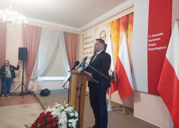 Akcja „Szkoła do&nbsp;hymnu” zagościła dziś w&nbsp;ZSP w&nbsp;Miejscu Piastowym