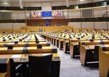 Parlament Europejski uchylił immunitet Tomaszowi Porębie