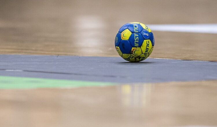 Piłka ręczna – piłkarki Handball Rzeszów przegrały z liderem ligi