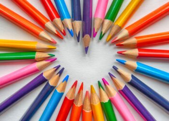 22 listopada – Dzień Kredki