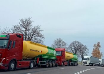 Cztery dni w&nbsp;kolejce na&nbsp;przejazd przez&nbsp;granicę z&nbsp;Ukrainą