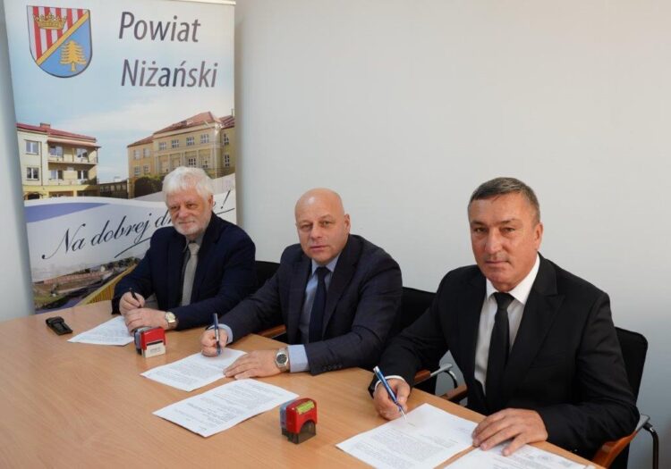 Remont kolejnej drogi w powiecie niżańskim. Odcinek Zalesie – Nowosielec