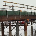 Zima uniemożliwiła zakończenie budowy kładki nad Wisłokiem w centrum Beska 6 - Polskie Radio Rzeszów Zima uniemożliwiła zakończenie budowy kładki nad Wisłokiem w centrum Beska - Polskie Radio Rzeszów