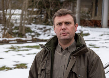 Przyrodnicy Magurskiego Parku Narodowego sprawdzają, czy&nbsp;zadomowiły się tam niedźwiedzie