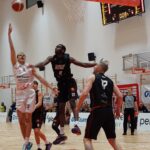 Koszykówka. Resovia zwycięża KS Katowice 13 - Polskie Radio Rzeszów Koszykówka. Resovia zwycięża KS Katowice - Polskie Radio Rzeszów