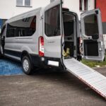 Nowy mikrobus trafił do Środowiskowego Domu Samopomocy w Nowej Dębie - Polskie Radio Rzeszów