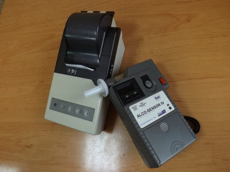 Policjanci z Żyrakowa zatrzymali pijanego kierowcę forda focusa