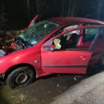 60-letni kierowca wjechał w drzewo. Miał blisko 1,5 promila alkoholu w organizmie 2 - Polskie Radio Rzeszów 60-letni kierowca wjechał w drzewo. Miał blisko 1,5 promila alkoholu w organizmie - Polskie Radio Rzeszów