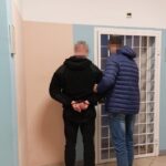 Okradli plebanię. Policja znalazła u podejrzanych narzędzia do włamania i sporo gotówki - Polskie Radio Rzeszów