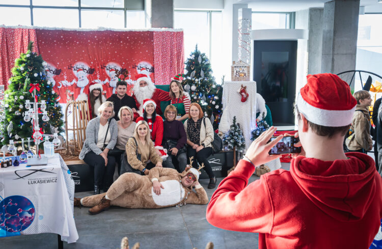 Wyjątkowy gość w Podkarpackim Centrum Nauki „Łukasiewicz” (fotogaleria)
