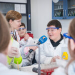 Magia świąt w eksperymentach naukowych 18 - Polskie Radio Rzeszów Magia świąt w eksperymentach naukowych - Polskie Radio Rzeszów