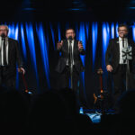 Wieczór mikołajkowy z kabaretem OT.TO (fotogaleria) - Polskie Radio Rzeszów