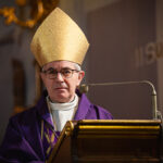 Betlejemskie Światło Pokoju trafiło na Podkarpacie (fotogaleria) - Polskie Radio Rzeszów