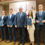 Studenci otrzymali stypendia Marszałka Województwa Podkarpackiego - Polskie Radio Rzeszów