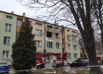 Część mieszkańców wróciła do&nbsp;swoich mieszkań po&nbsp;wybuchu gazu w&nbsp;bloku w&nbsp;Rzeszowie