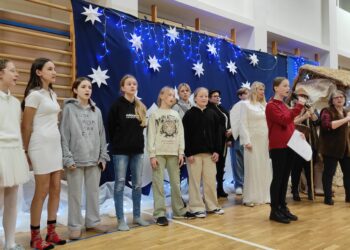 „Jasełka z&nbsp;gwiazdami” w&nbsp;Szkole Podstawowej nr&nbsp;17 w&nbsp;Rzeszowie