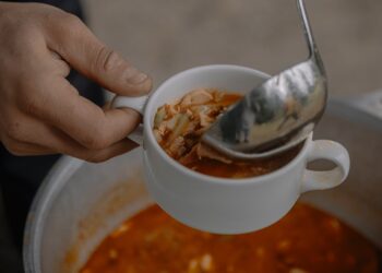 Po&nbsp;raz drugi na&nbsp;ulice Sanoka wyjechał „autobus ciepła”