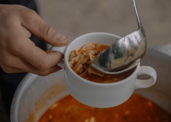 W&nbsp;czwartek na&nbsp;ulice Sanoka wyruszy „autobus ciepła”