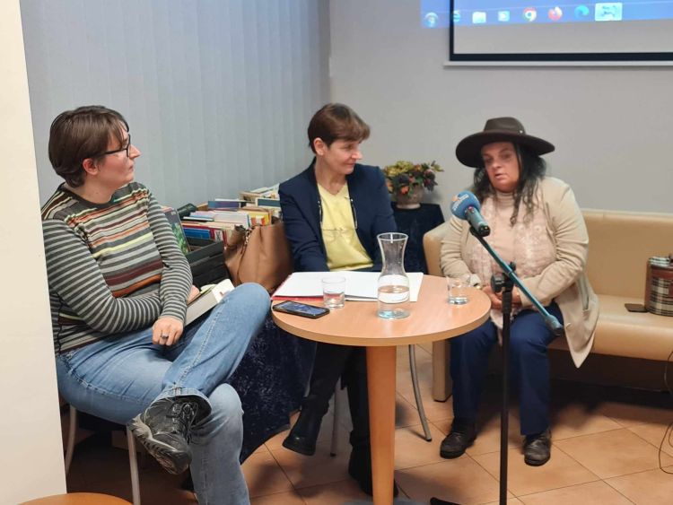 Alina Lassota, pisarka, reżyserka, animatorka kultury