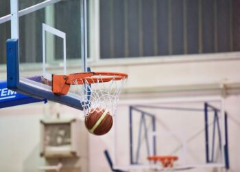 Koszykówka I&nbsp;liga. Porażka Niedźwiadków