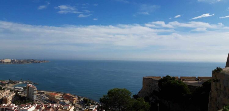 Nowe regularne połączenie lotnicze z podrzeszowskiego lotniska w Jasionce