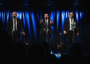 Kabaret OT.TO. Legendarna gwiazda polskiego kabaretu w&nbsp;świątecznym repertuarze