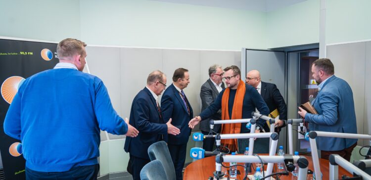 Ustawa o finansowaniu in vitro podzieliła uczestników radiowej debaty „Pro publico Bono”