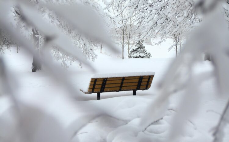 Przemyscy policjanci pomogli 62-latkowie, któremu groziło wychłodzenie