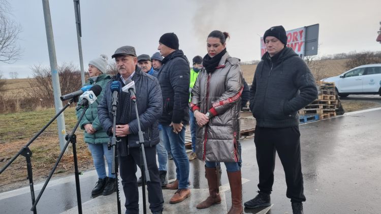 Rolnicy wznowili protest na granicy polsko-ukraińskiej. Trwają negocjacje z wojewodą i ministerstwem