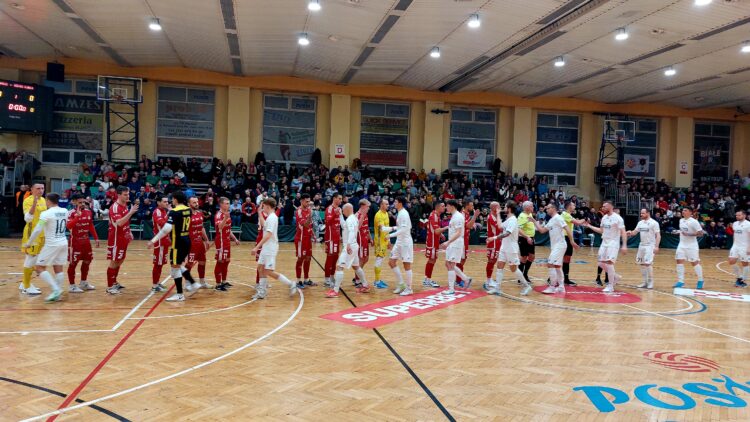 Eurobus przegrywa z liderem z Bielska-Białej