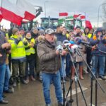 Do godziny 15 potrwają utrudnienia na drogach w związku z protestem rolników (zdjęcia) 16 - Polskie Radio Rzeszów Do godziny 15 potrwają utrudnienia na drogach w związku z protestem rolników (zdjęcia) - Polskie Radio Rzeszów