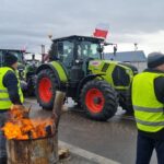 Do godziny 15 potrwają utrudnienia na drogach w związku z protestem rolników (zdjęcia) 17 - Polskie Radio Rzeszów Do godziny 15 potrwają utrudnienia na drogach w związku z protestem rolników (zdjęcia) - Polskie Radio Rzeszów