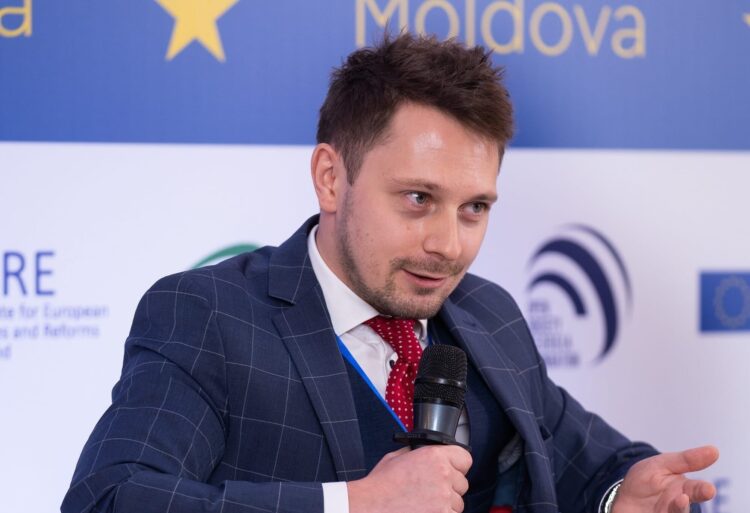 Drugi rok wojny ukraińsko-rosyjskiej. Analiza działań i wyborów