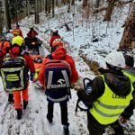 Ratownicy GOPR pomogli mężczyźnie, który został przejechany przez ciągnik - Polskie Radio Rzeszów