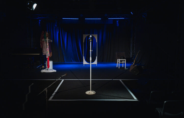 Zapraszamy na transmisję monodramu, niedziela godz. 19:00 1 - Polskie Radio Rzeszów Zapraszamy na transmisję monodramu, niedziela godz. 19:00