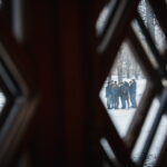 Trumna ze szczątkami ordynata Andrzeja Lubomirskiego jest już w pałacu Lubomirskich w Przeworsku (zdjęcia) 2 - Polskie Radio Rzeszów Trumna ze szczątkami ordynata Andrzeja Lubomirskiego jest już w pałacu Lubomirskich w Przeworsku (zdjęcia) - Polskie Radio Rzeszów