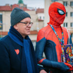 Tak gra WOŚP w Rzeszowie! Barwny korowód przeszedł ulicami miasta (zdjęcia) 18 - Polskie Radio Rzeszów Tak gra WOŚP w Rzeszowie! Barwny korowód przeszedł ulicami miasta (zdjęcia) - Polskie Radio Rzeszów