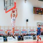 Koszykówka. Kolejna wygrana II ligowej Opteam Resovii 3 - Polskie Radio Rzeszów Koszykówka. Kolejna wygrana II ligowej Opteam Resovii - Polskie Radio Rzeszów