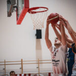 Koszykówka. Opteam Resovia Rzeszów pokonała BOZZ-ę Kraków 102:60 - Polskie Radio Rzeszów