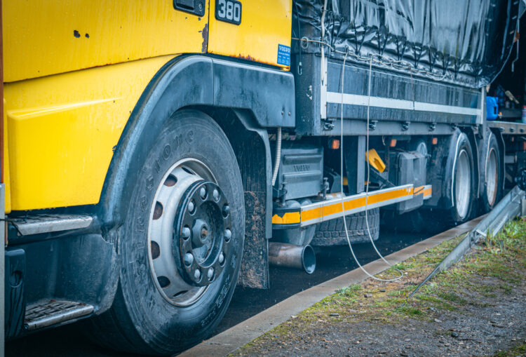 Zmniejsza się kolejka ciężarówek do odprawy na polsko-ukraińskiej granicy 1 - Polskie Radio Rzeszów Zmniejsza się kolejka ciężarówek do odprawy na polsko-ukraińskiej granicy