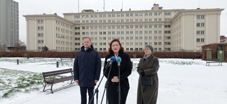 Podkarpaccy politycy PiS o zmianach w systemie edukacji