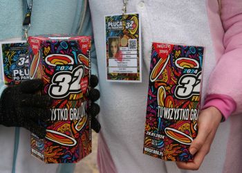 Od&nbsp;rana gra Wielka Orkiestra Świątecznej Pomocy (zdjęcia)