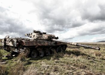 Rosja straciła w wojnie ok. 2600 czołgów i 4900 pojazdów opancerzonych