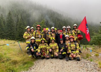 Strażacy z&nbsp;Podkarpacia wspierają osoby walczące z&nbsp;nowotworami