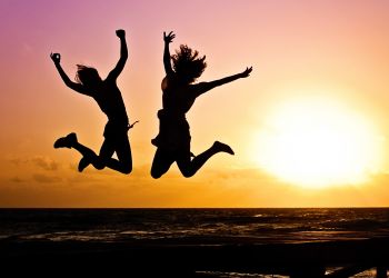 Eurostat: Polacy wśród najbardziej zadowolonych z&nbsp;życia Europejczyków w&nbsp;2022&nbsp;r.