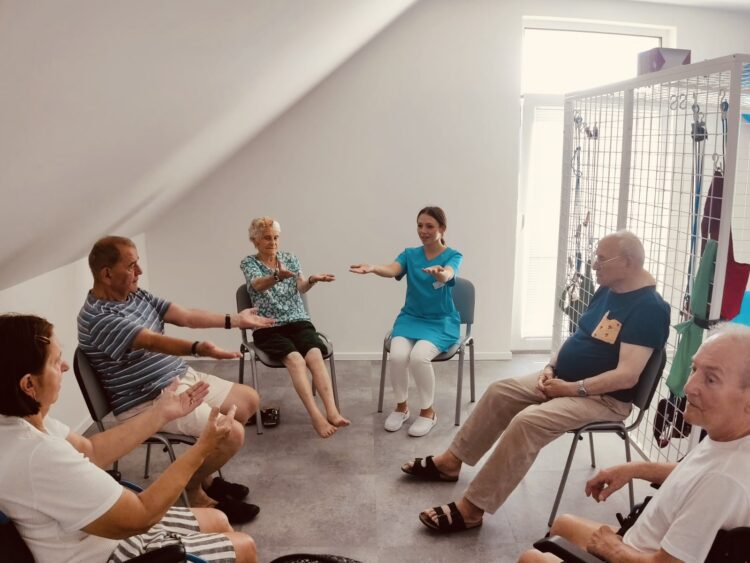 Seniorzy w Leśnej Ostoi